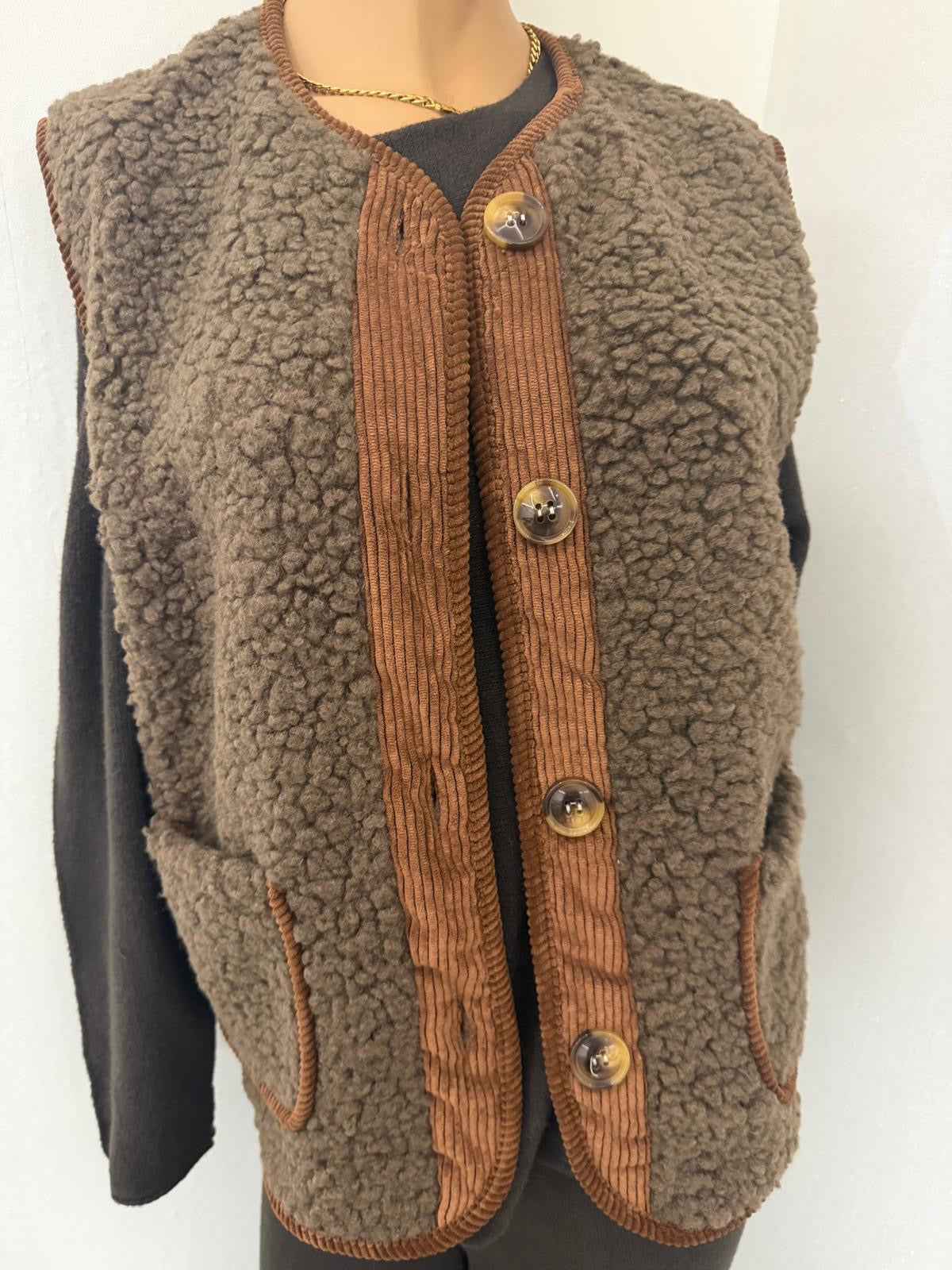 Teddy-Weste in Dunkelbraun mit Cord