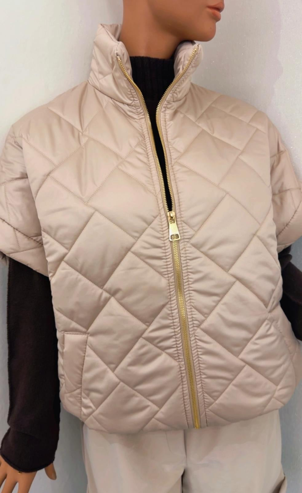 Leichte Steppweste in Beige