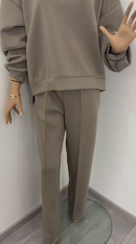 Modernes Zweiteiler-Set in Taupe – Clean, cozy & effortlessly chic